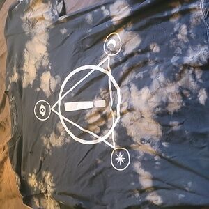 Panic at the Disco t-shirt- large